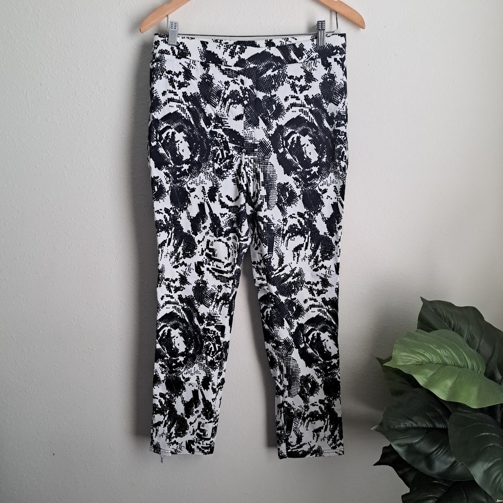 Rafaella Stretch Black & White Print Comfort Dressy Capri Pant Pull Up Size 8